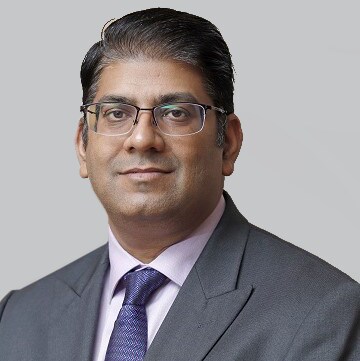 Manoj-Saxena Manoj-Saxena