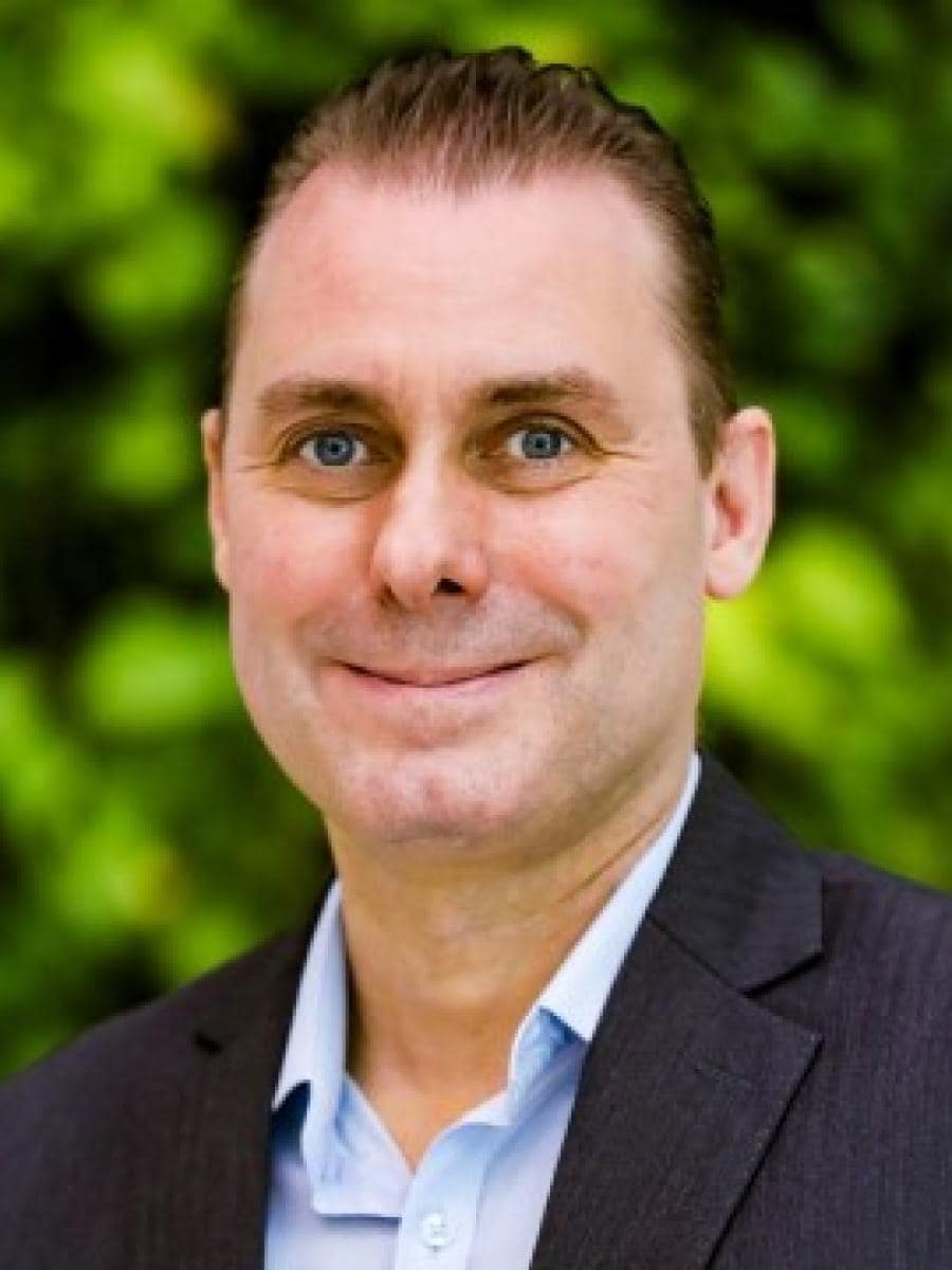 Simon-Thorsten Wiebusch